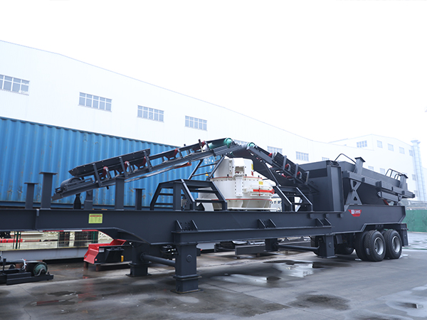 Wheel mobile vertical shaft impact crusher